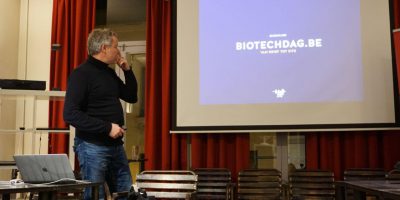 Marc Nuijten showcasing biotechdag.be